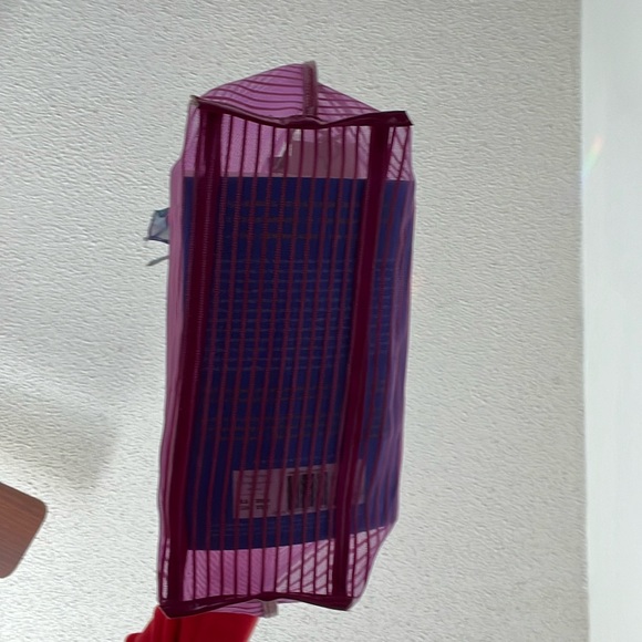 Lancôme Beautiful purple mesh bag - Picture 8 of 8